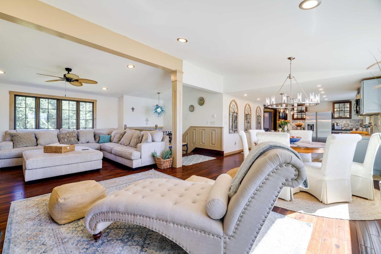 Luxury Pocono House With Private Sunset Holiday home *