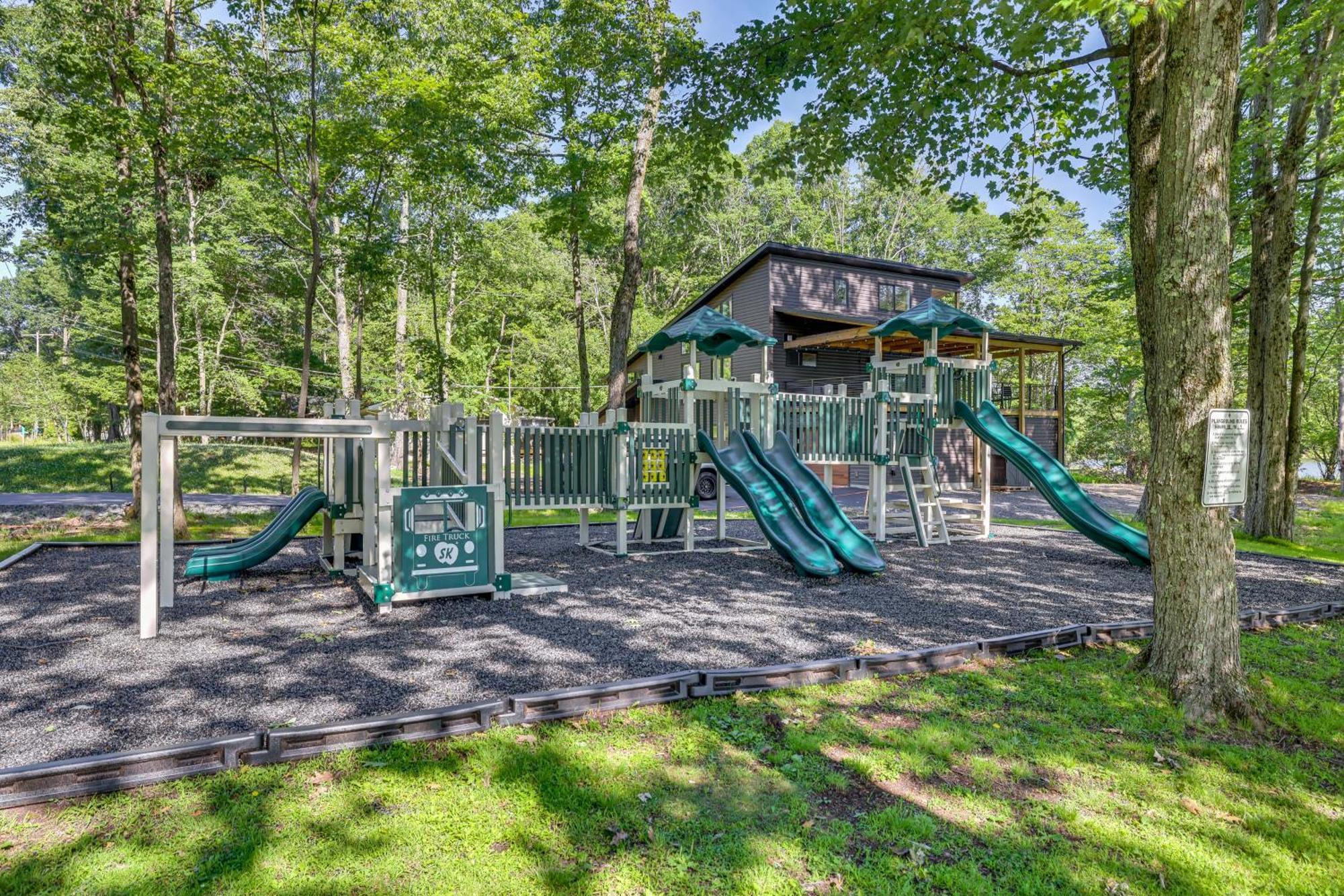 Luxury Pocono House With Private Sunset Holiday home *