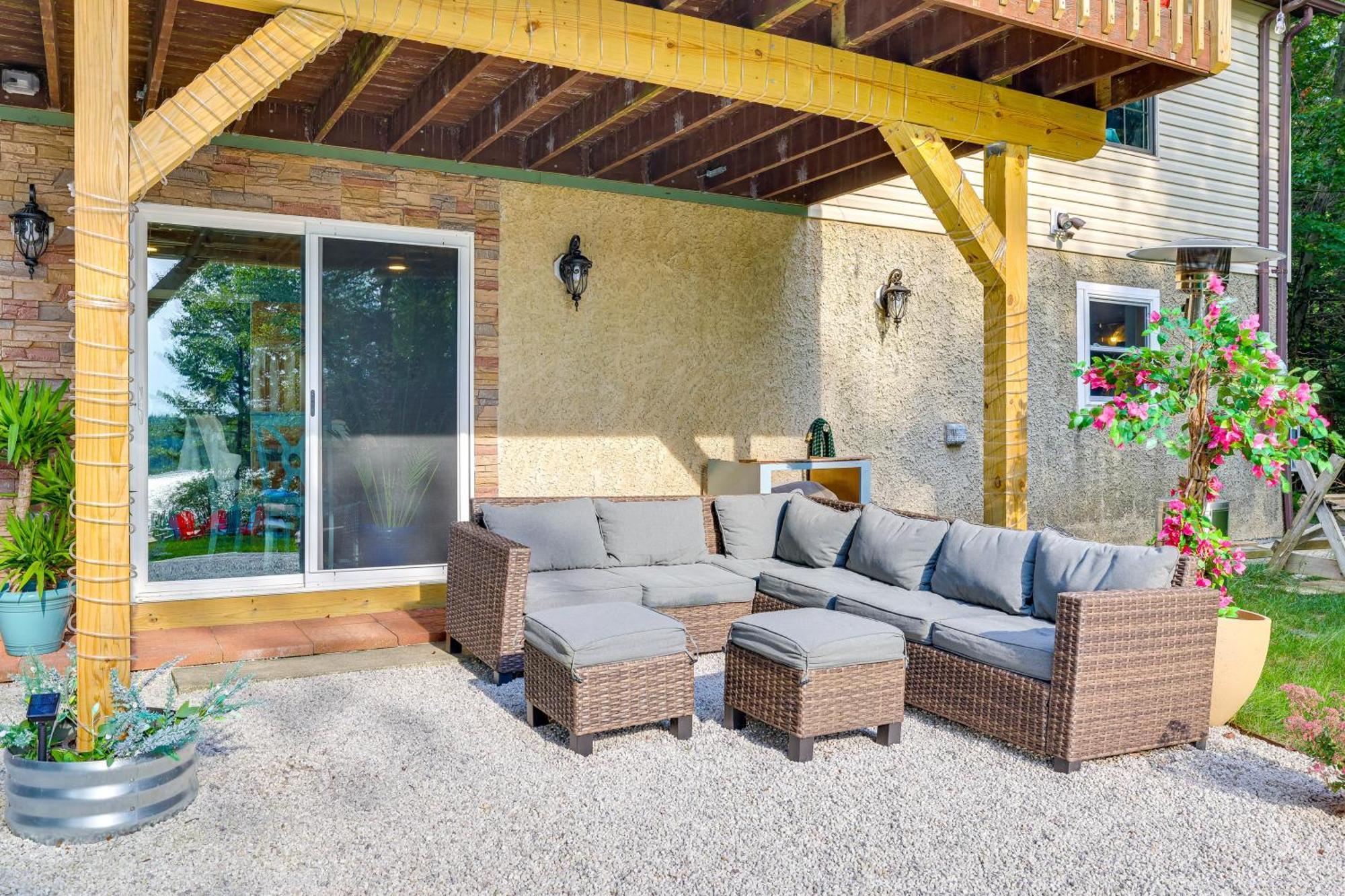 Luxury Pocono House With Private Sunset Holiday home Pocono Summit